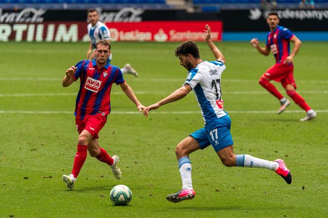 CBA一周综述：上海、广厦锁定常规赛前两名